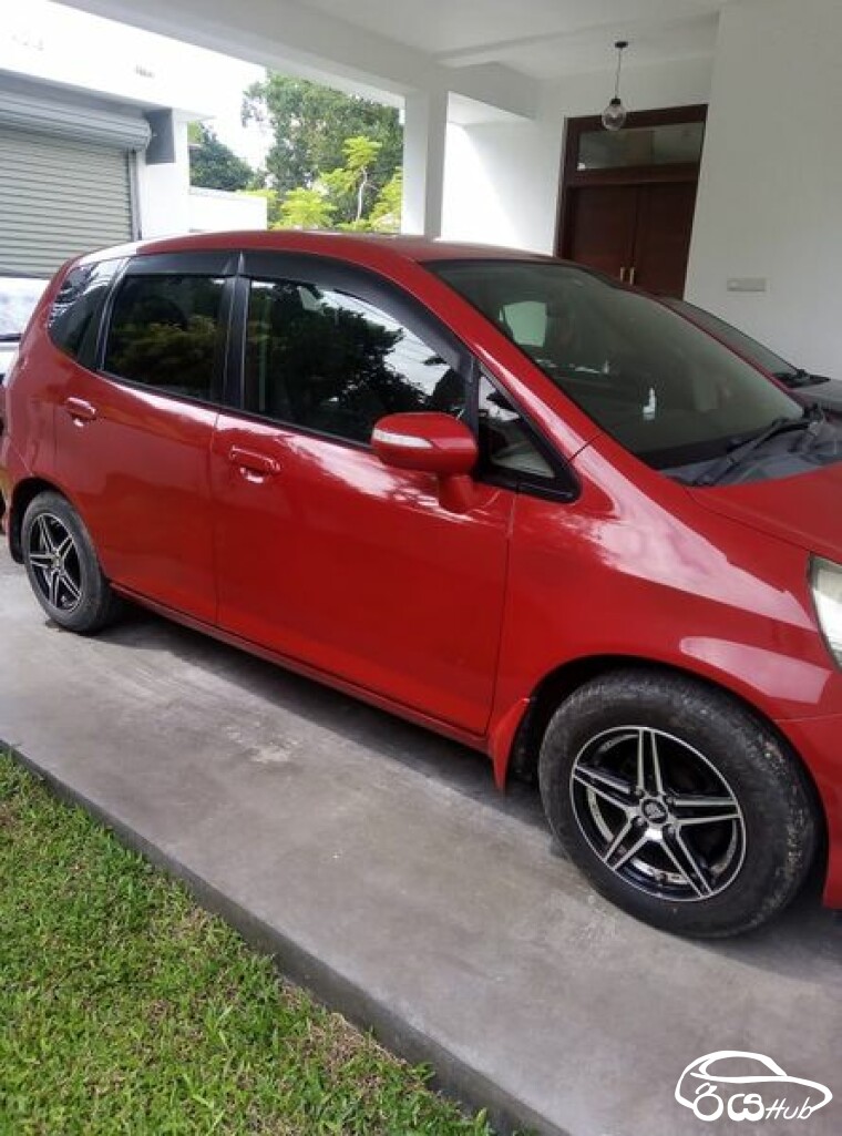 Used Honda Fit 2007 Car for Sale in Ratmalana Sri Lanka