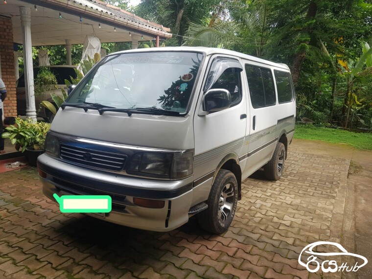 Reconditioned Toyota Dolphin Super Custom 1992 Van for Sale Rs.4150000