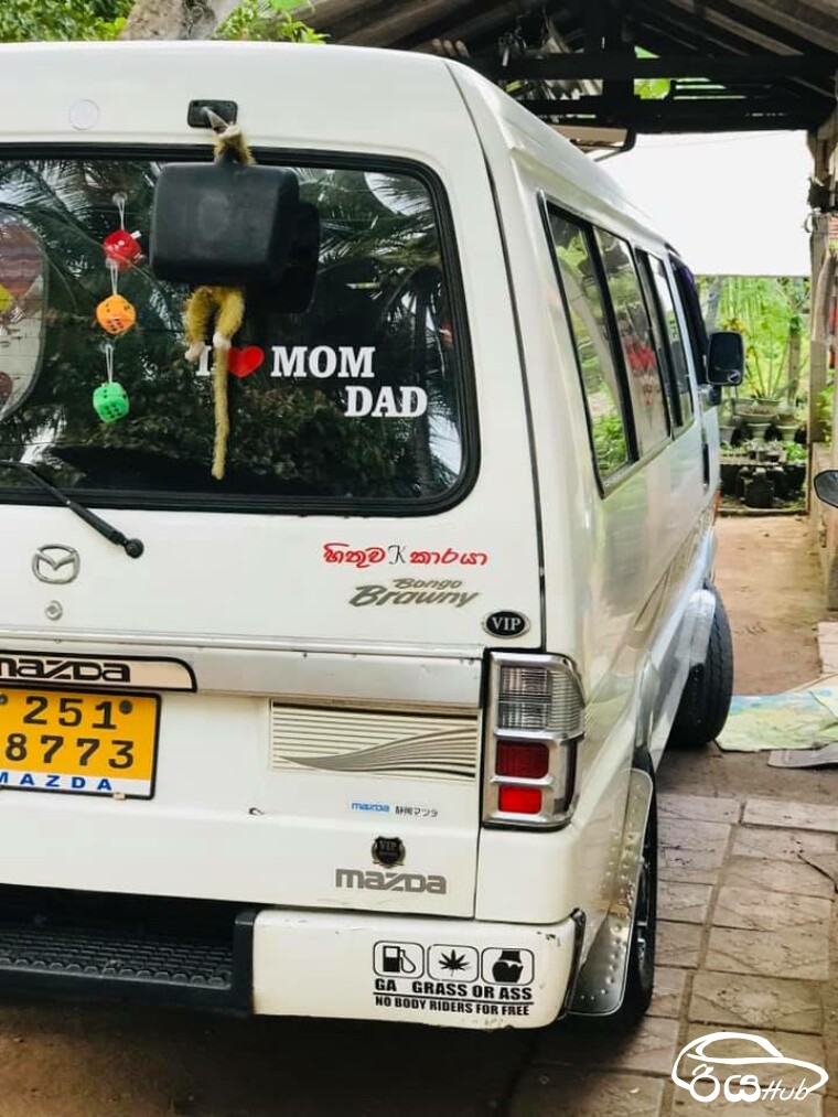 Used Mazda Browny 1993 Van for Sale Rs.2950000 in Negombo Sri Lanka