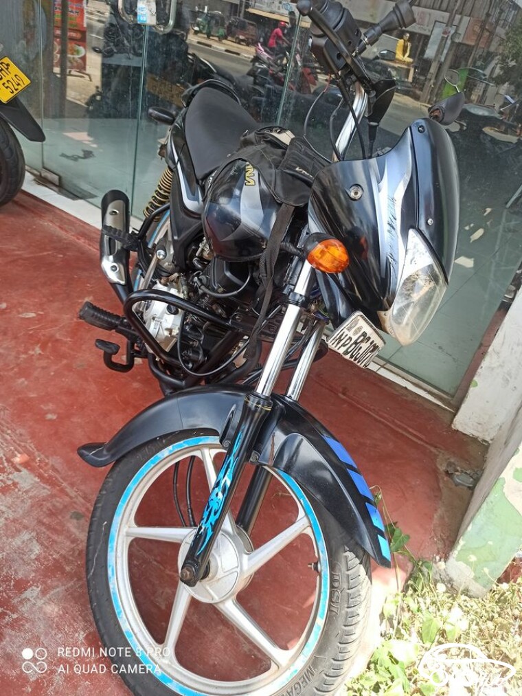 Used Bajaj Platina 2017 Motorcycle for Sale Rs.290000 in Vavuniya Sri Lanka