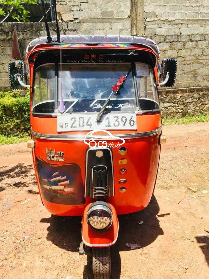 Used Bajaj 2 Stroke 1998 Three Wheel for Sale in Pannala Sri Lanka