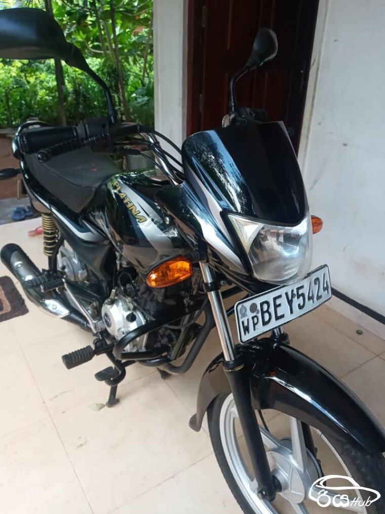 Used Bajaj Platina 2017 Motorcycle for Sale Rs.245000 in Colombo Sri Lanka
