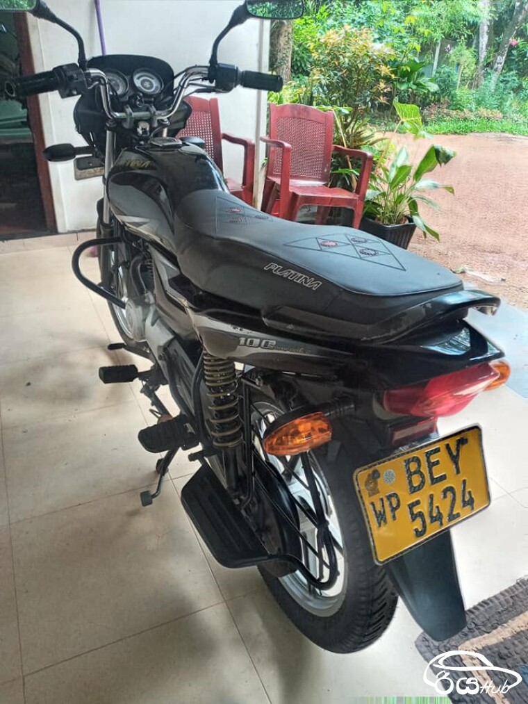 Used Bajaj Platina 2017 Motorcycle for Sale Rs.245000 in Colombo Sri Lanka