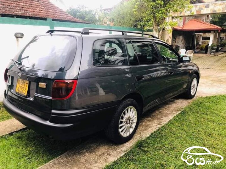 Used Toyota Caldina 2000 Car for Sale Rs.3400000 in Kalutara Sri Lanka