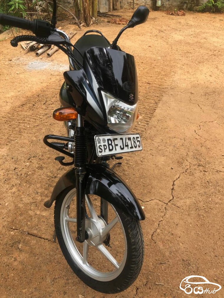 Used Bajaj Platina 2017 Motorcycle for Sale Rs.290000 in Akuressa Sri Lanka
