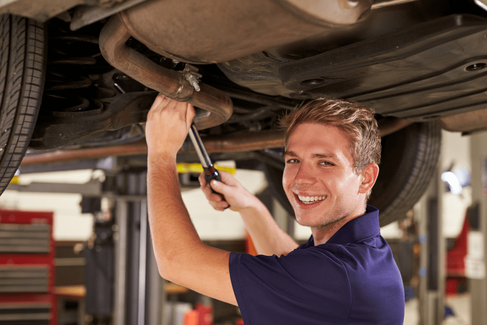 10 Reasons to an Auto Mechanic After High School ATC