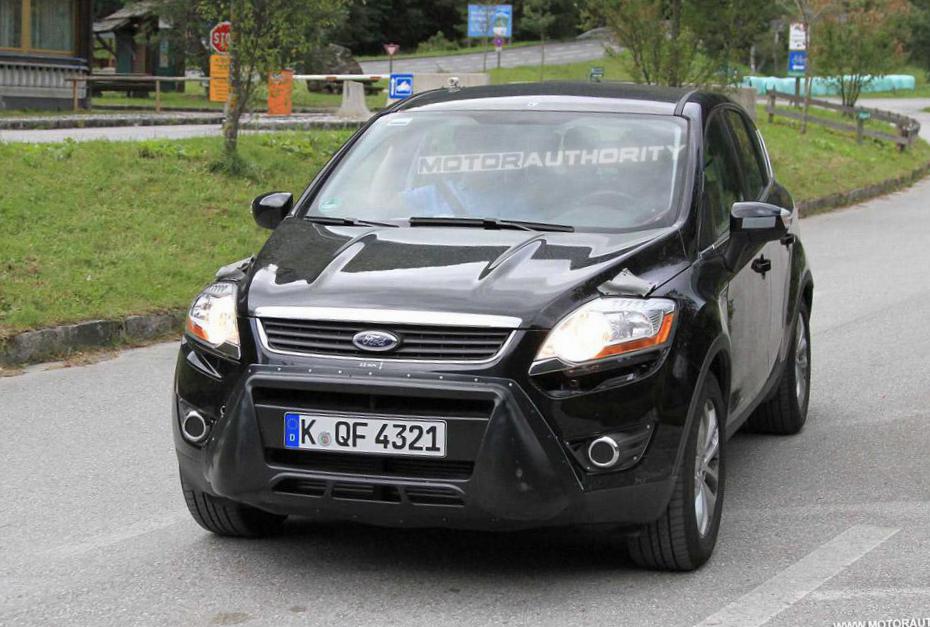Ford Kuga Photos and Specs. Photo: Kuga Ford Specification and 23