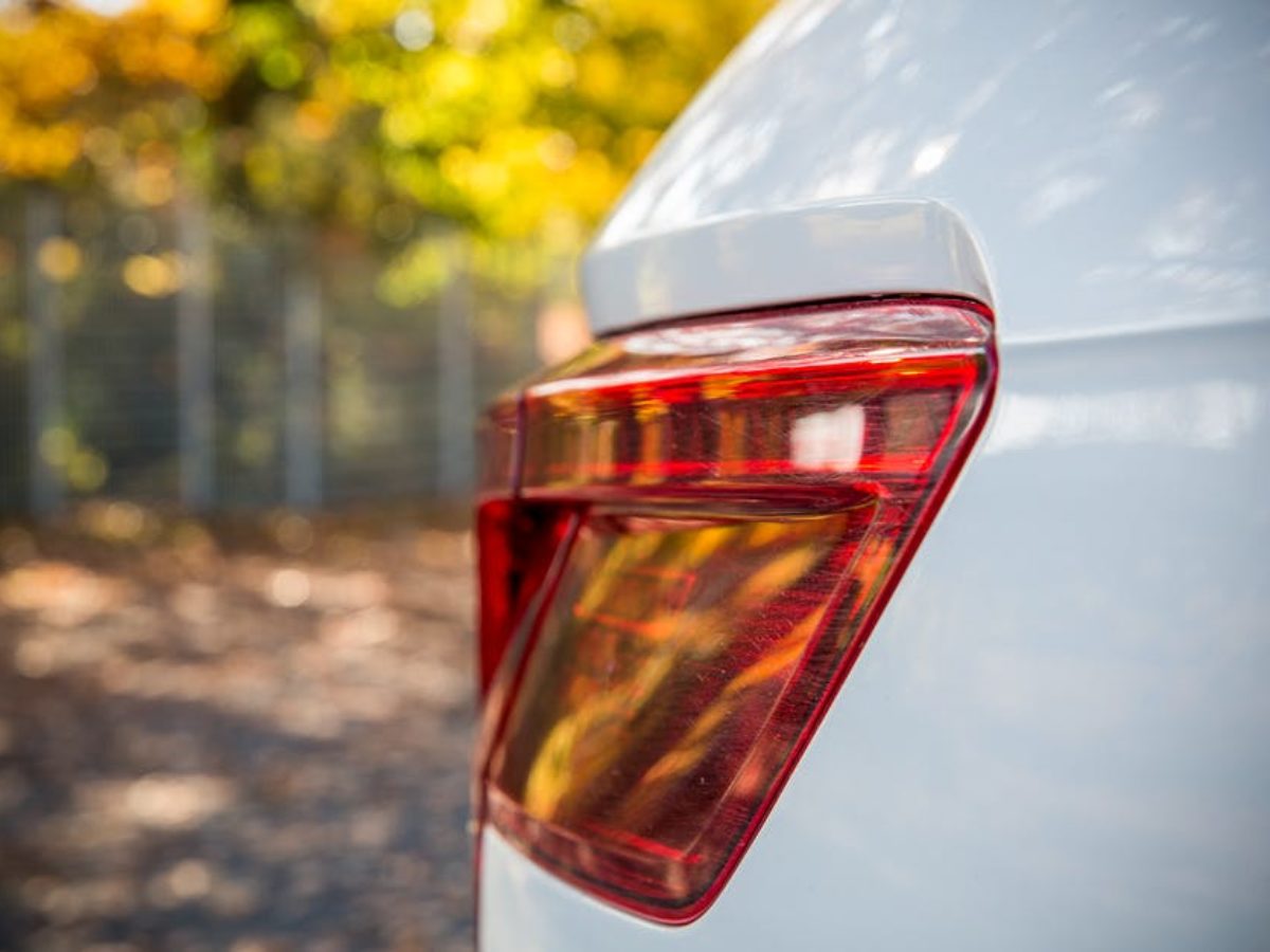 Why Turn Signals And Hazards Not Working? - Auto Valuable