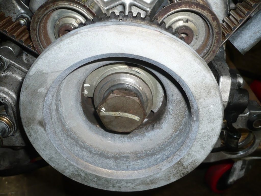 How To Remove Crankshaft Pulley Bolt? Auto Valuable