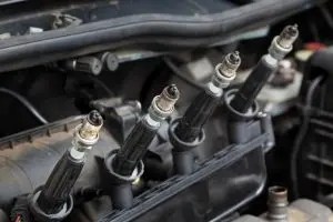 Symptoms of a Faulty Spark Plug and How to Fix Them - AutoVFix.com