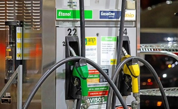How to Rejuvenate Old Gasoline | Steps And Methods Explained by Expert