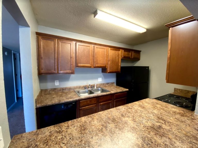 Photos Autumn August Place Apartments