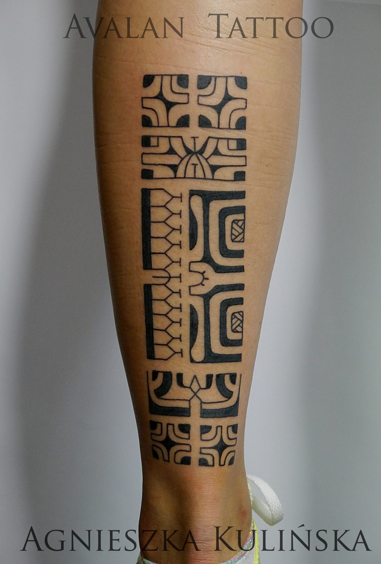 Paski Markizyjskie Na Łydce - Tatuaż Dla Pary · Avalan Tattoo 1920_x_1299_jpg