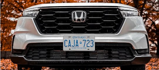 How to vacuum a Honda Pilot?