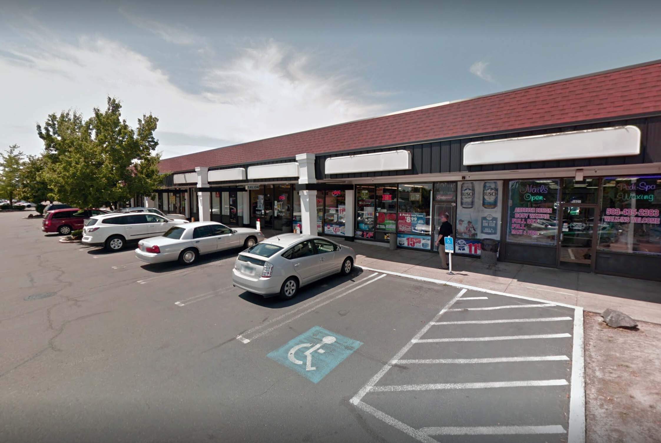 MultiTenant Retail Center in McMinnville Avana Capital