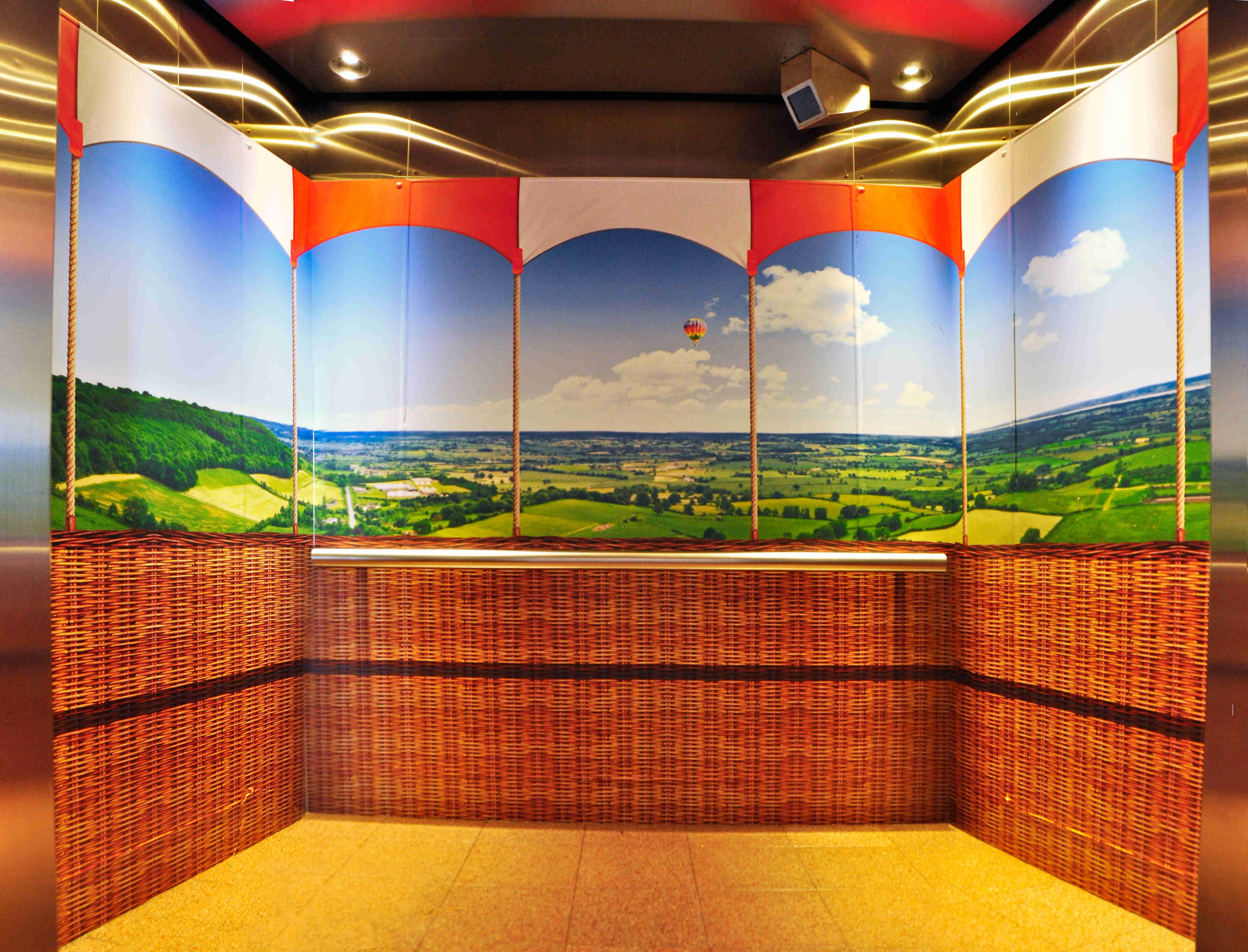 Ing Direct 360 Elevator Wrap