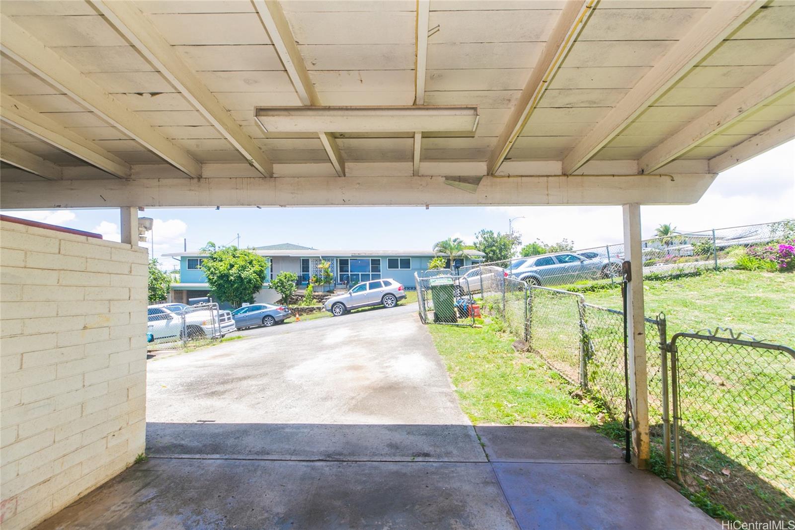 1645 Kaikuahine Street, Honolulu, HI, 96817