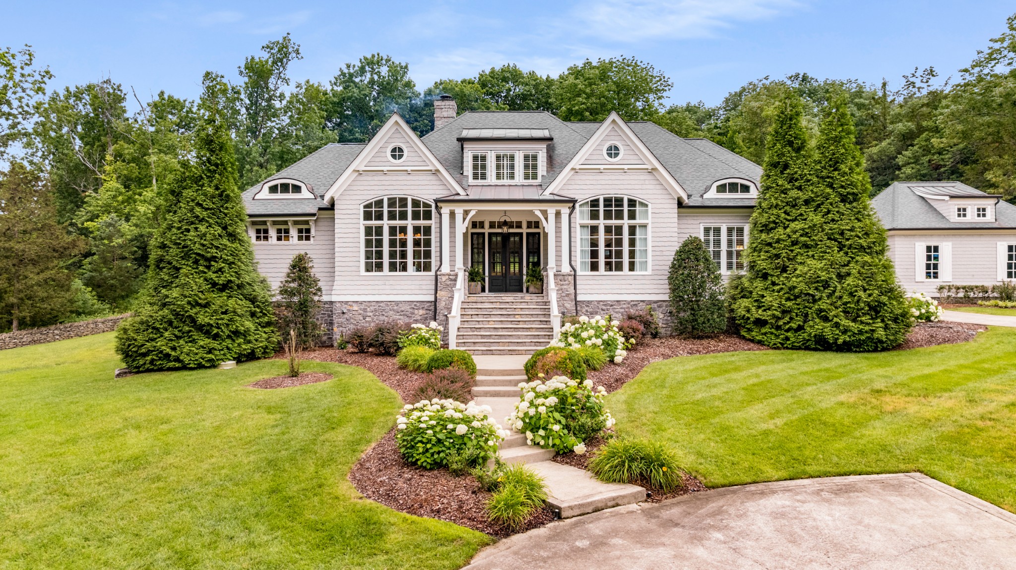 Properties French King Fine Properties