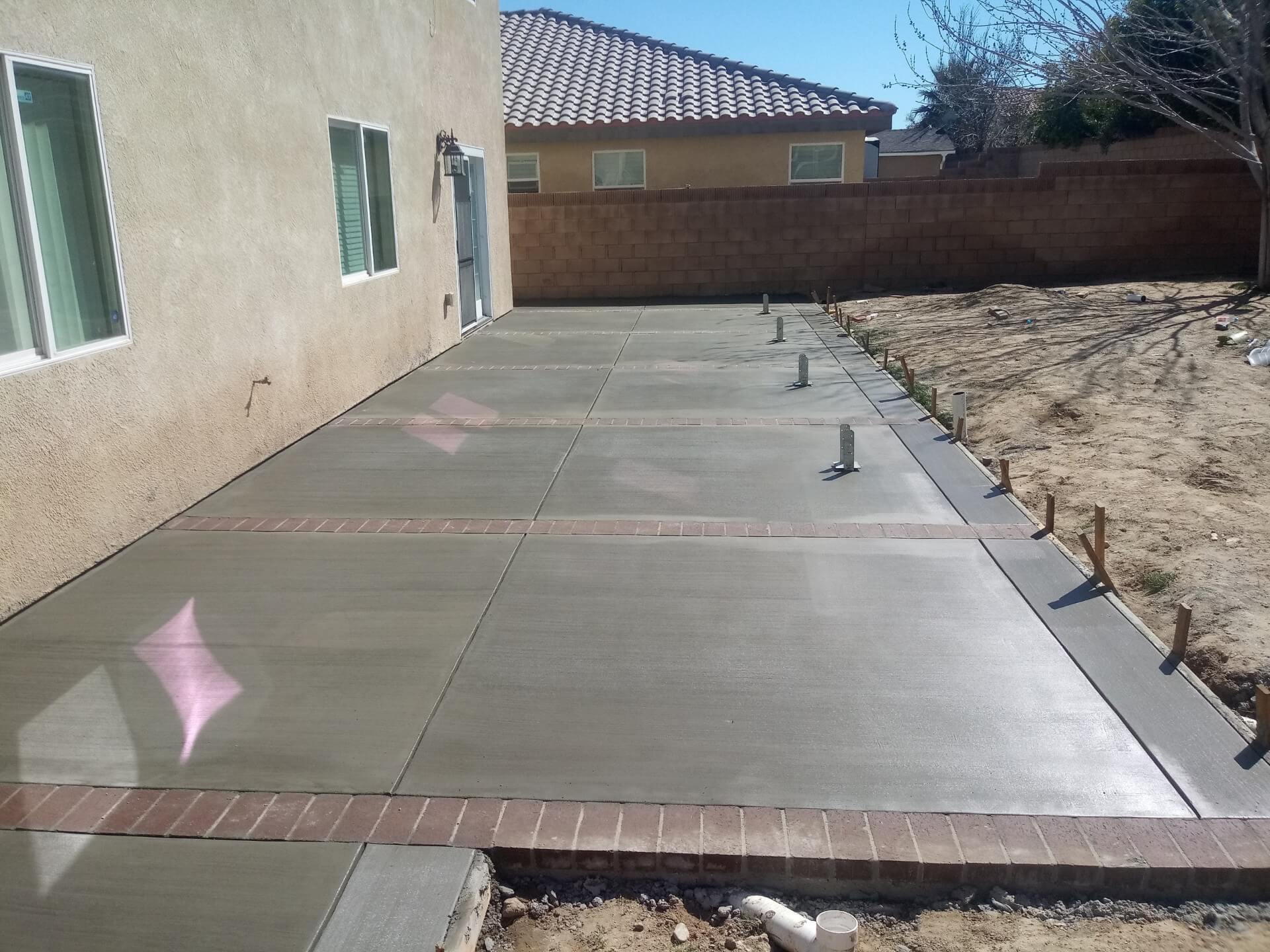 Enhance the Outlook of your Home with Concrete Structures