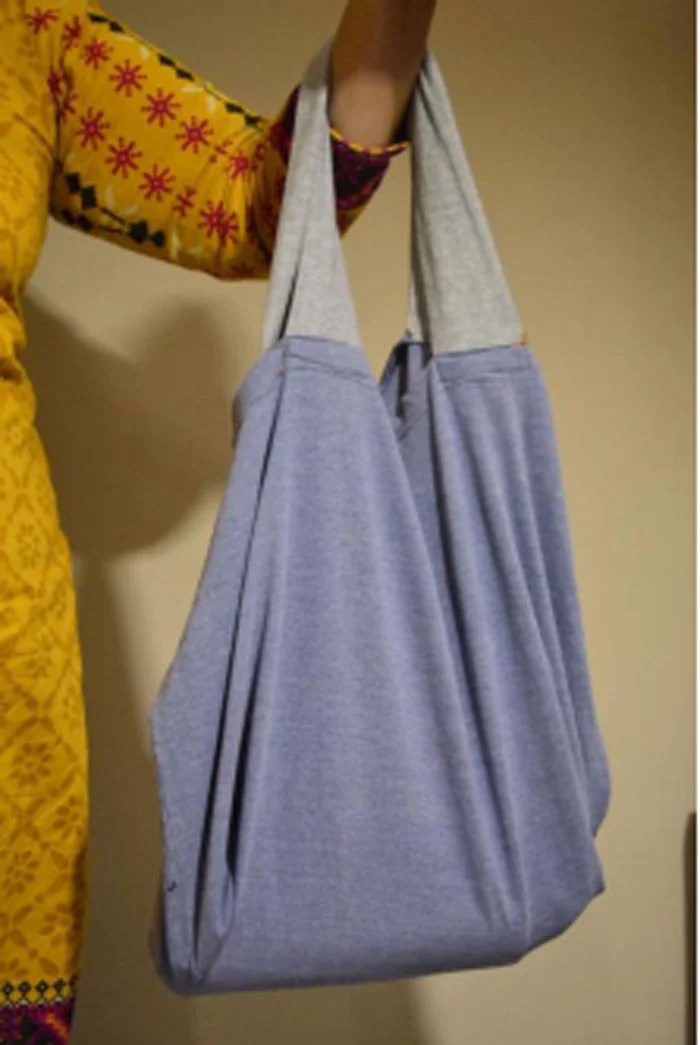 How to DIY a Canvas Tote Bag Avecobaggie