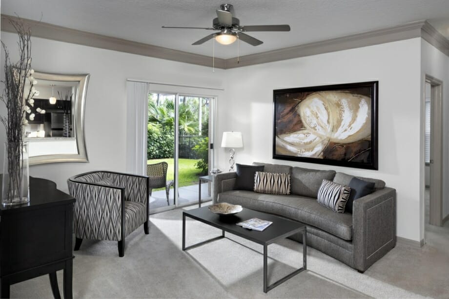 Short Term Apartments in Tampa at 6501 South West Shore Boulevard 800