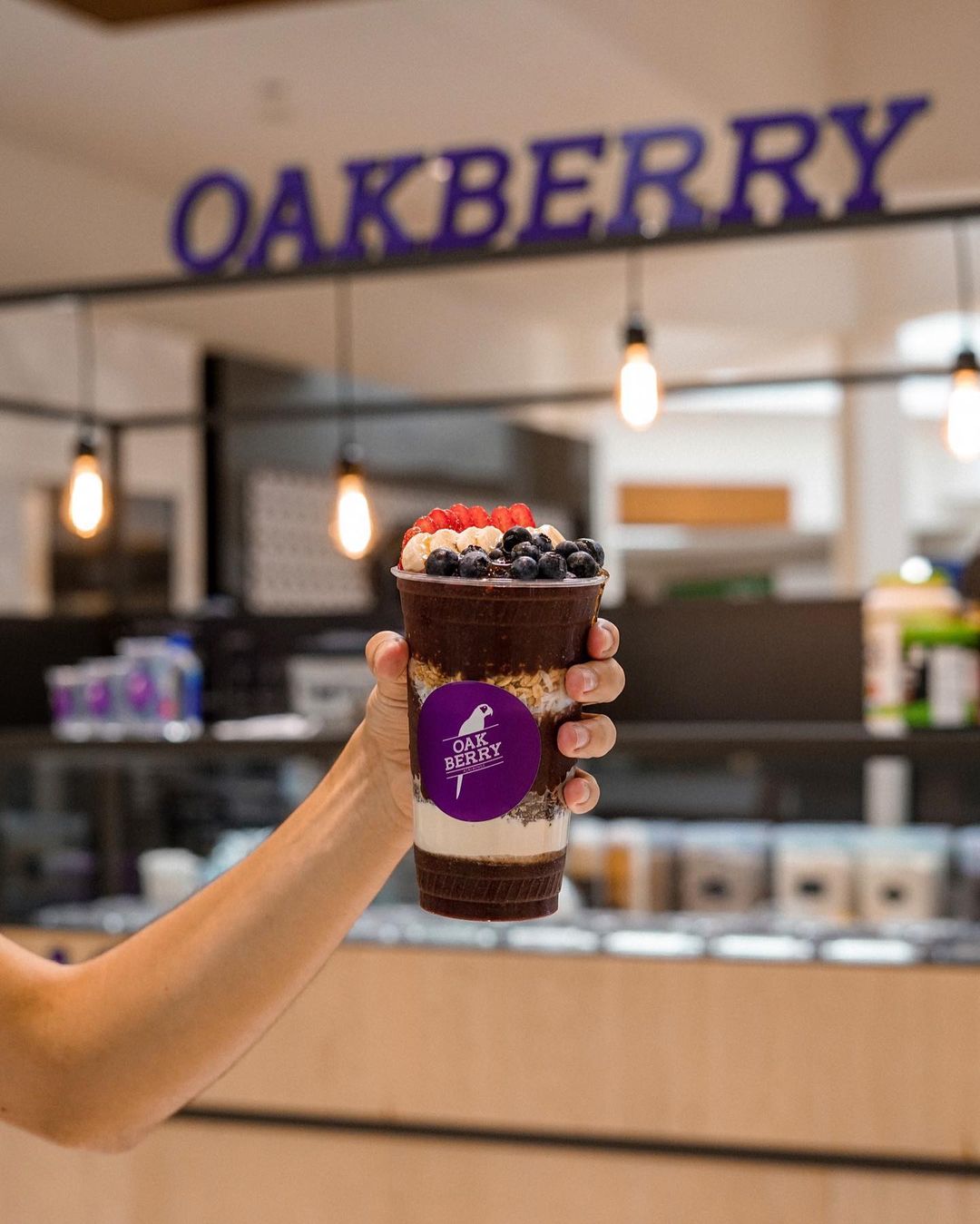 Oakberry Acai Bowls • Aventura Mall