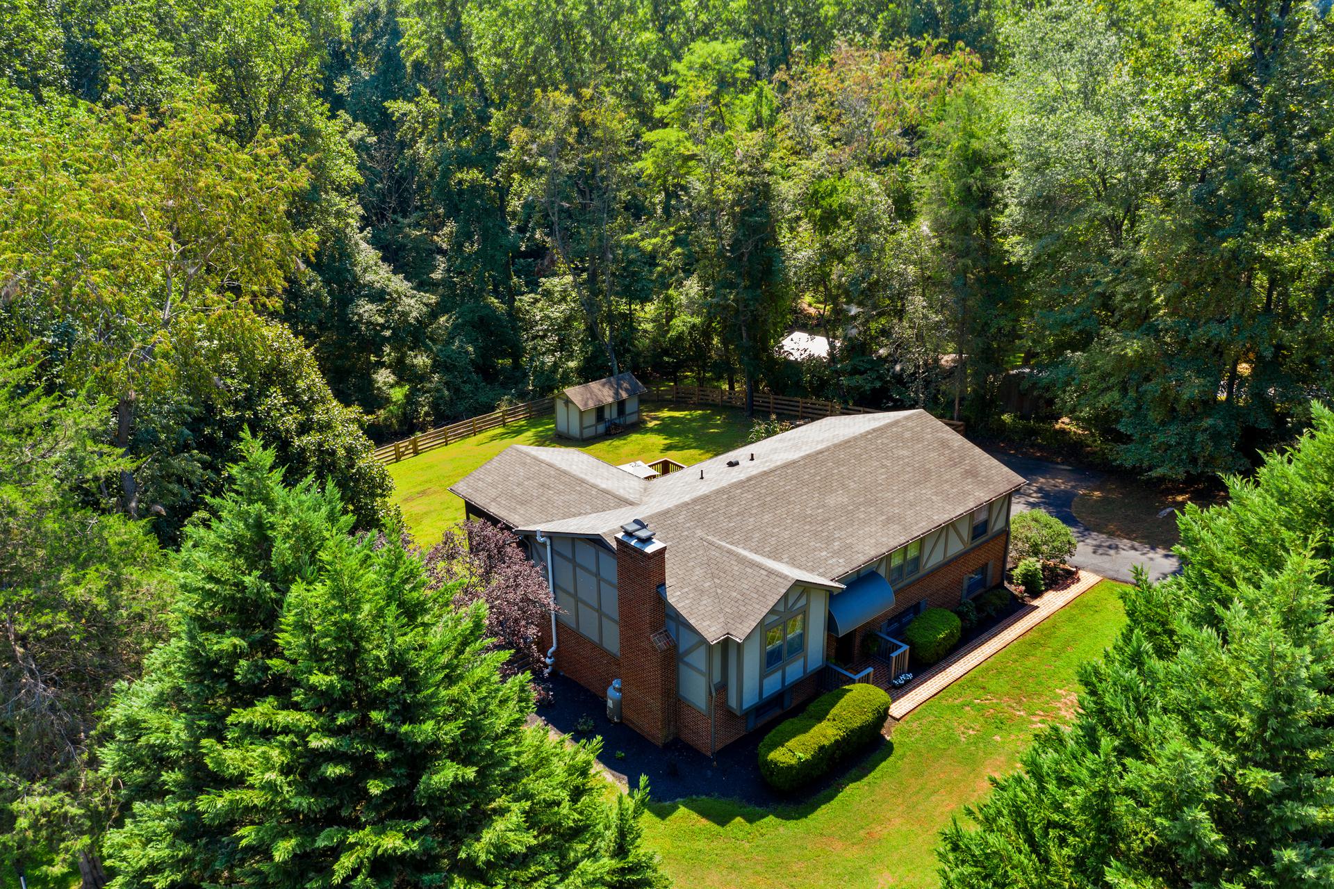 Avenue Realty Charlottesville, VA Real Estate