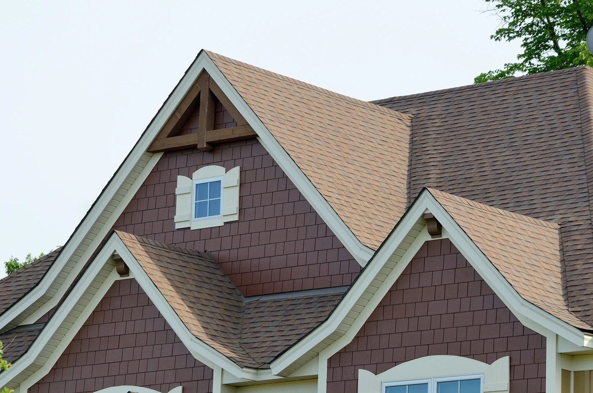 The Best Asphalt Shingles for Your Home [2024 Guide]