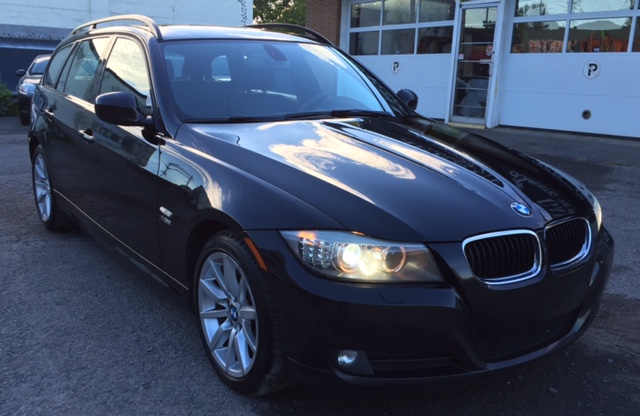 2010 BMW 328XI TOURING FOR SALE IN OTTAWA ONTARIO