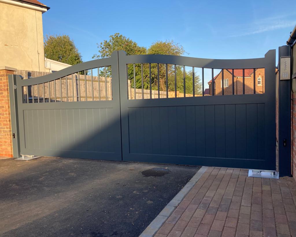 Electric & Automated Gates Northampton & Bedford Avenue Systems