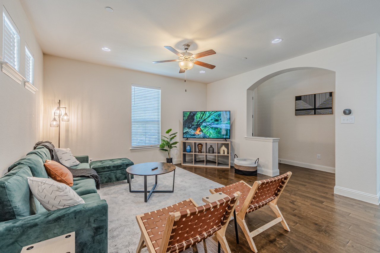 Fabulous 3 Bedroom Townhouse in McKinney AvenueWest Global