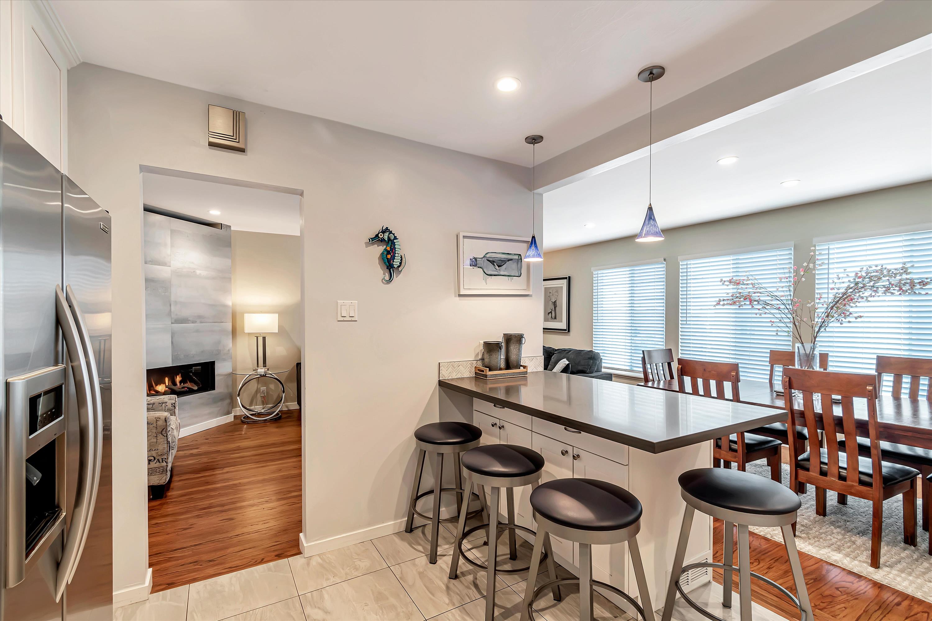 3 Bed 2 Bath 2Story House in Daly City AvenueWest Global