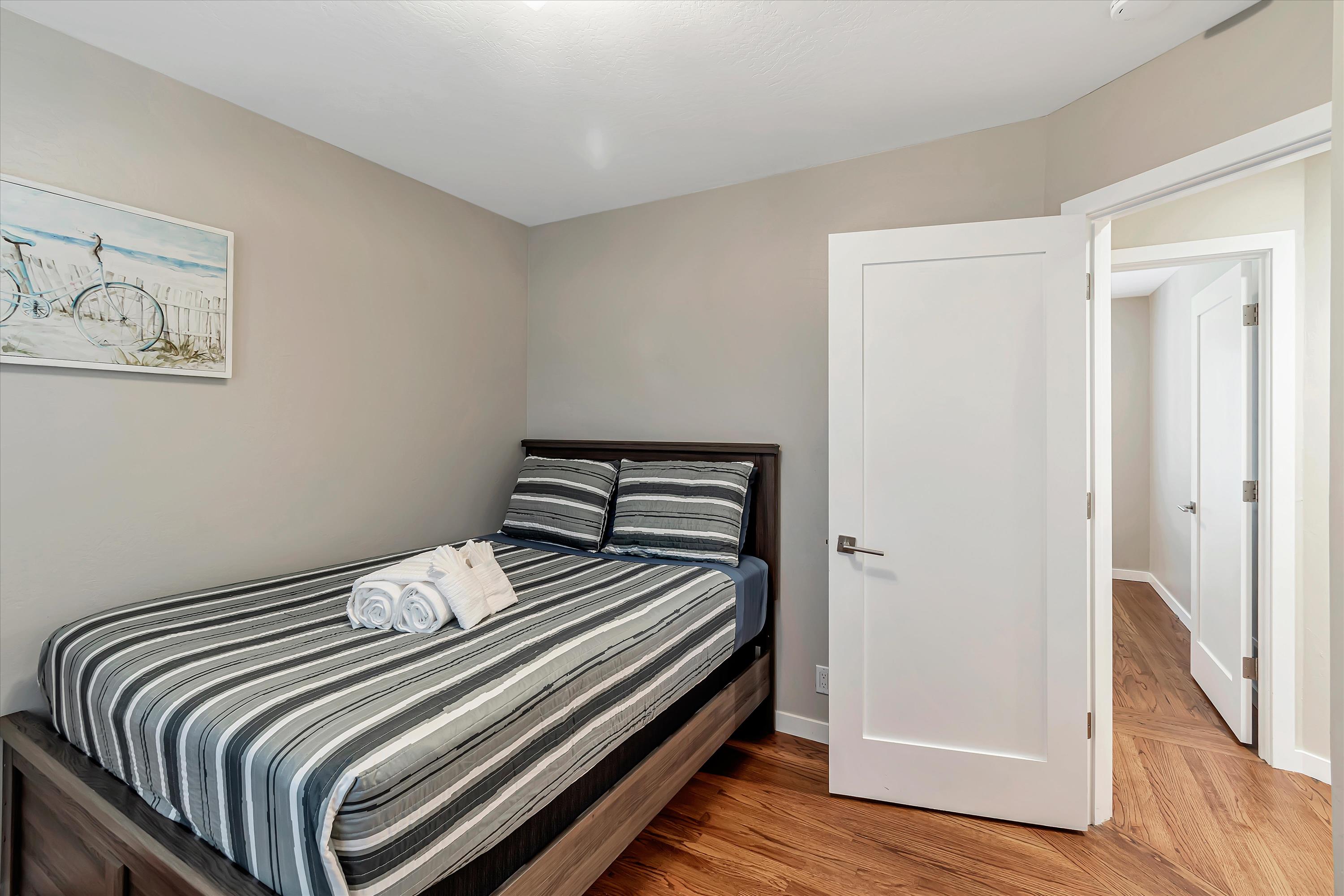 3 Bed 2 Bath 2Story House in Daly City AvenueWest Global