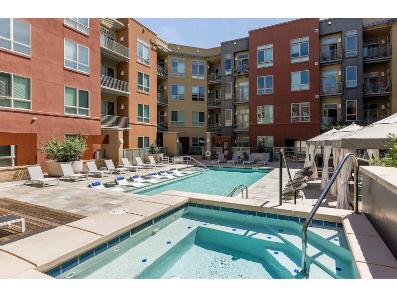 Apartment AvenueWest Global