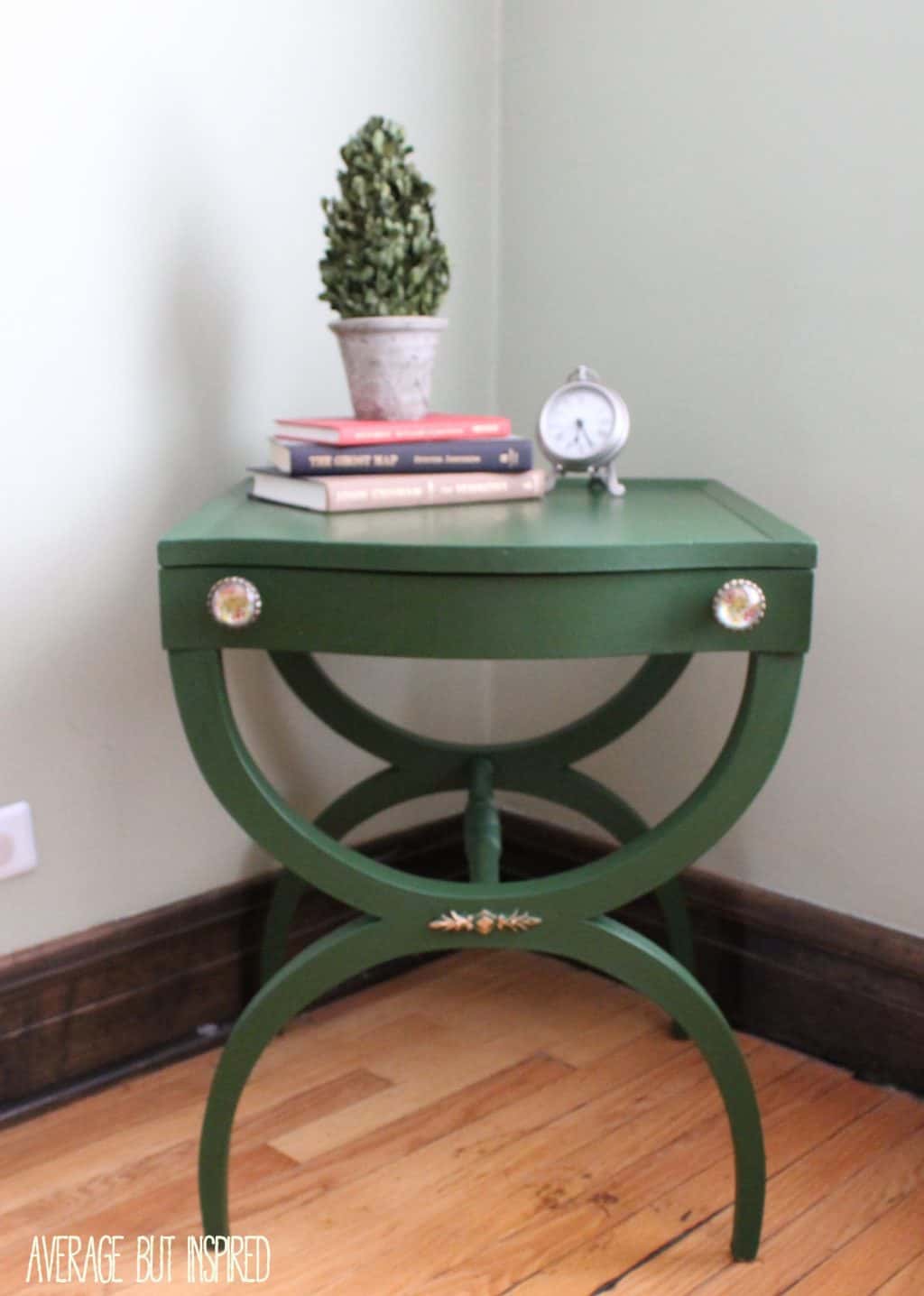 Side Table Makeover in Country Chic Paint Forever Green
