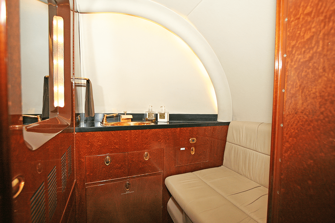 N715LA Hawker 800XP Presidential Aviation S/N 258441