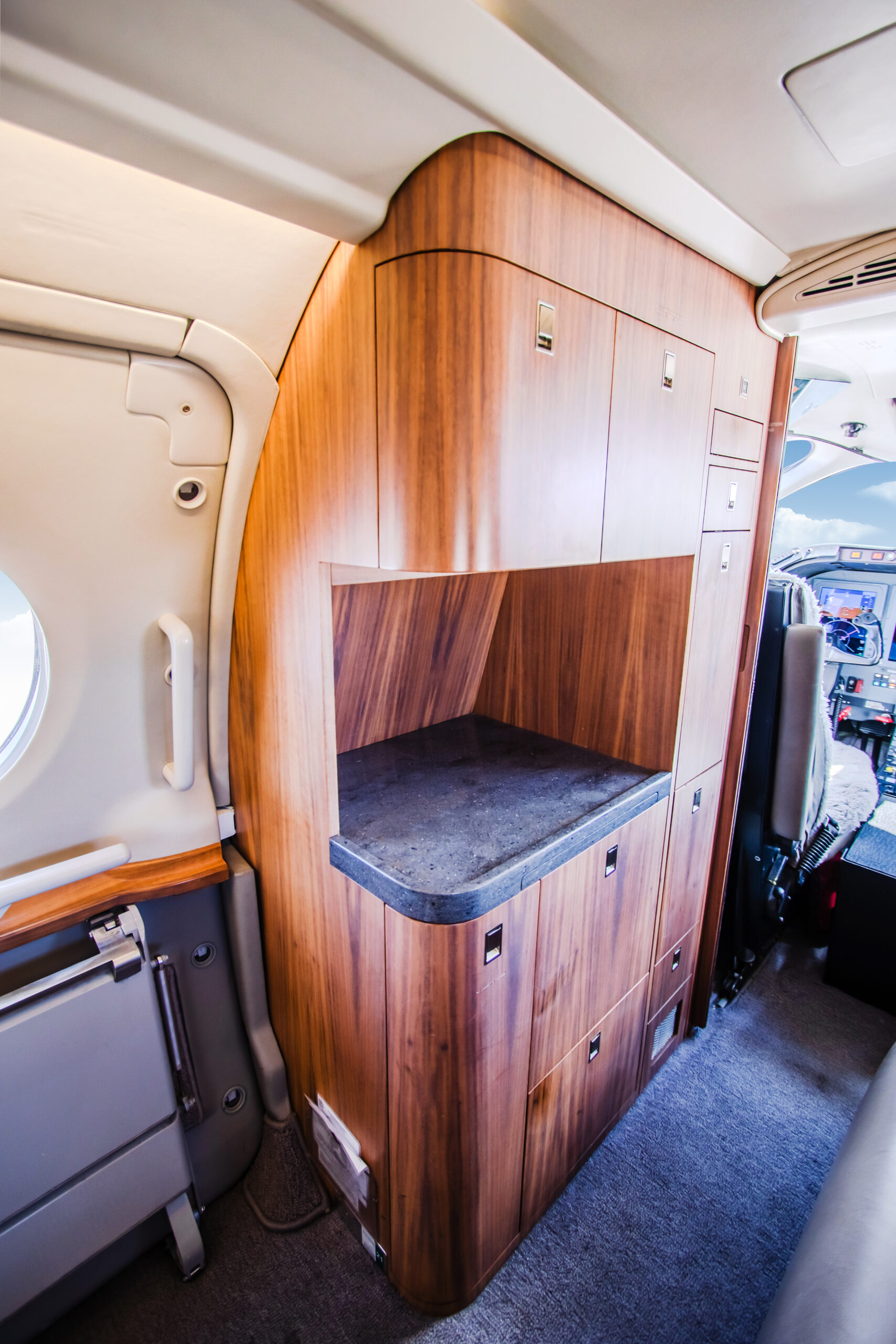 N257EB Hawker 400XP Moser Aviation, LLC S/N RK517