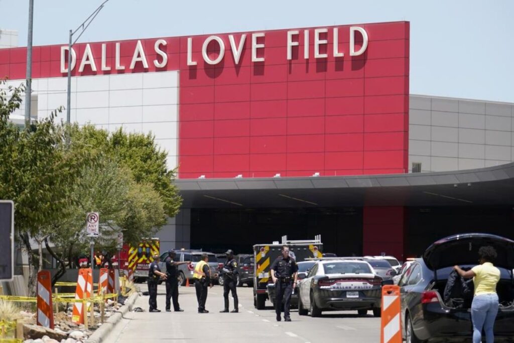 Exclusive Shooting & Gun Violence at Dallas Airport in the USA