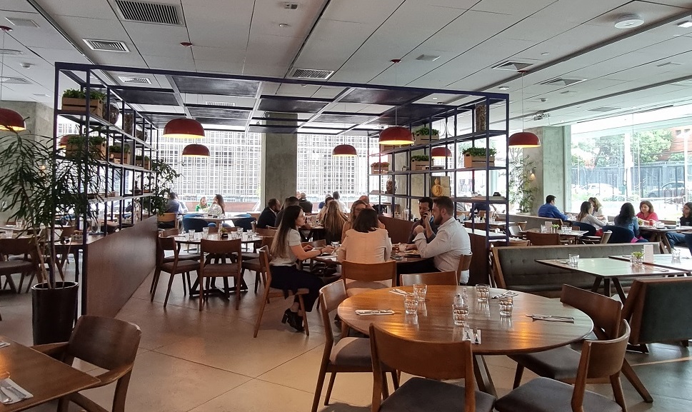 4 restaurantes nos Campos Elíseos pra você conhecer