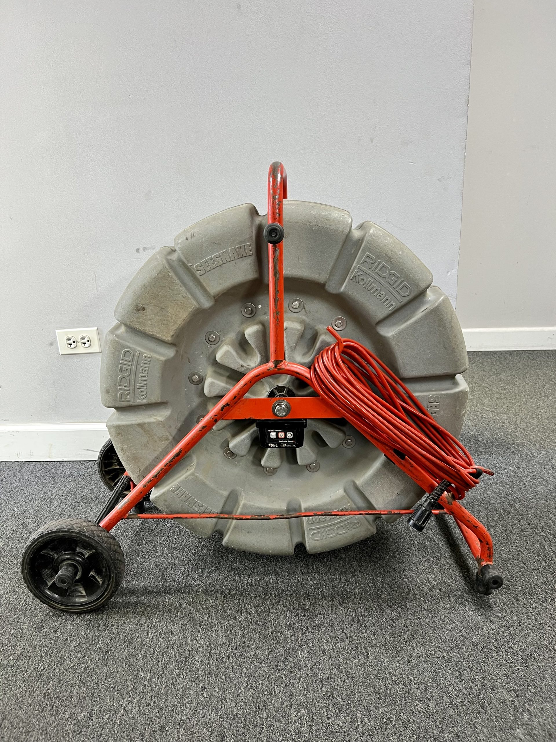 RIDGID SEESNAKE SEWER CAMERA REEL 200 feet with MONITOR - AVI Electronics