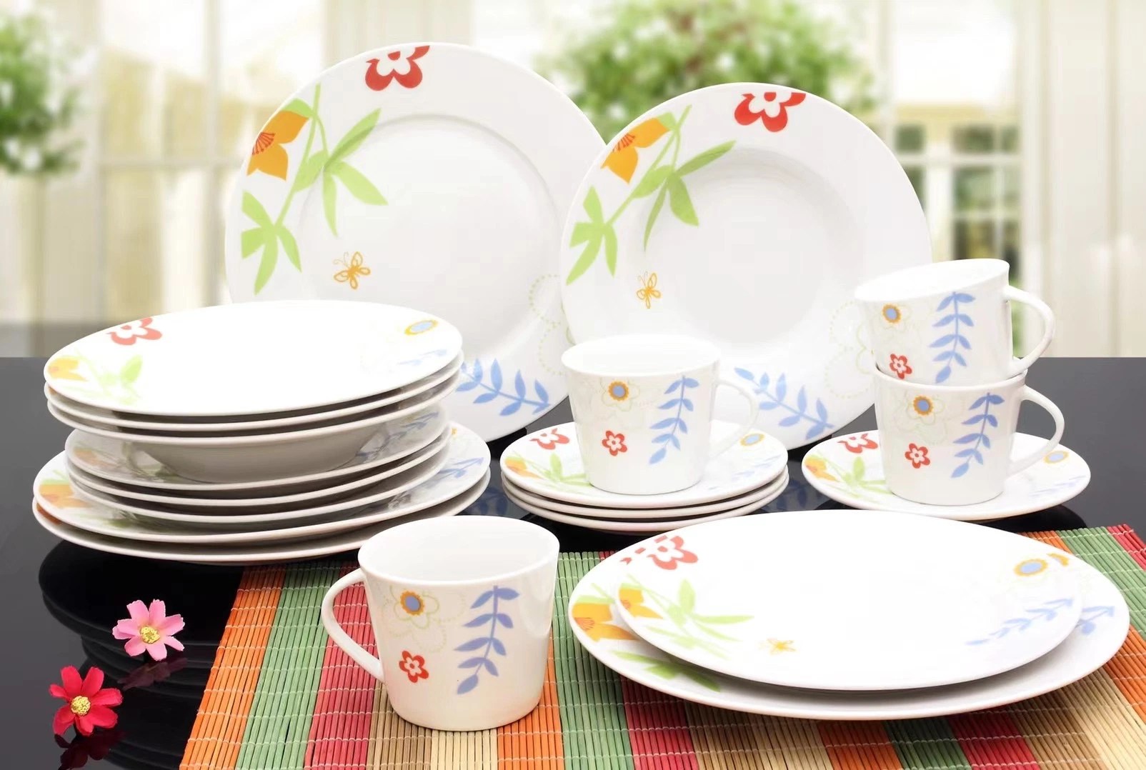 Diverse Materials in Authentic Dinner Set Manufacturing Aviyne