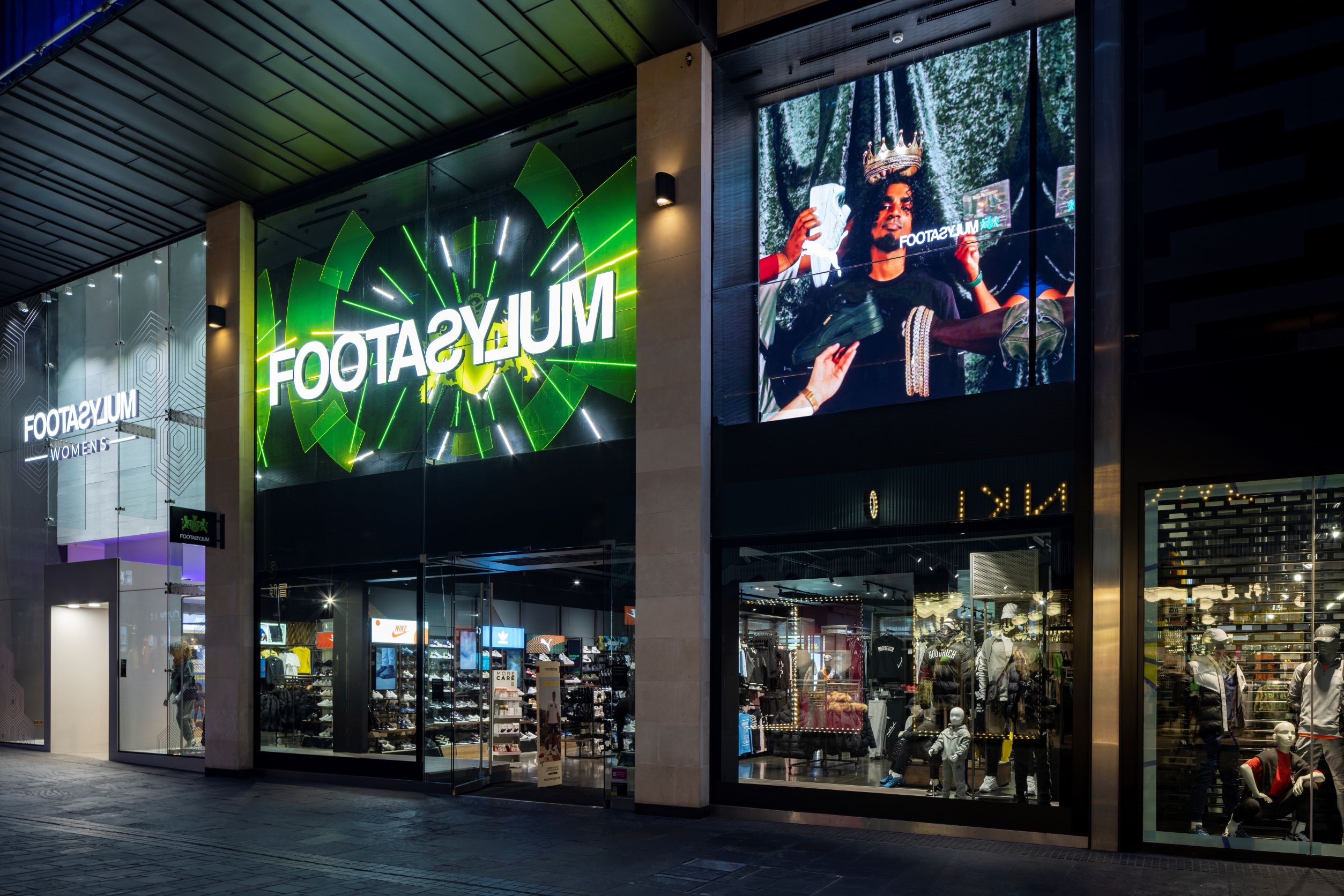 Footasylum install Philips LED displays in refurbished Bristol store