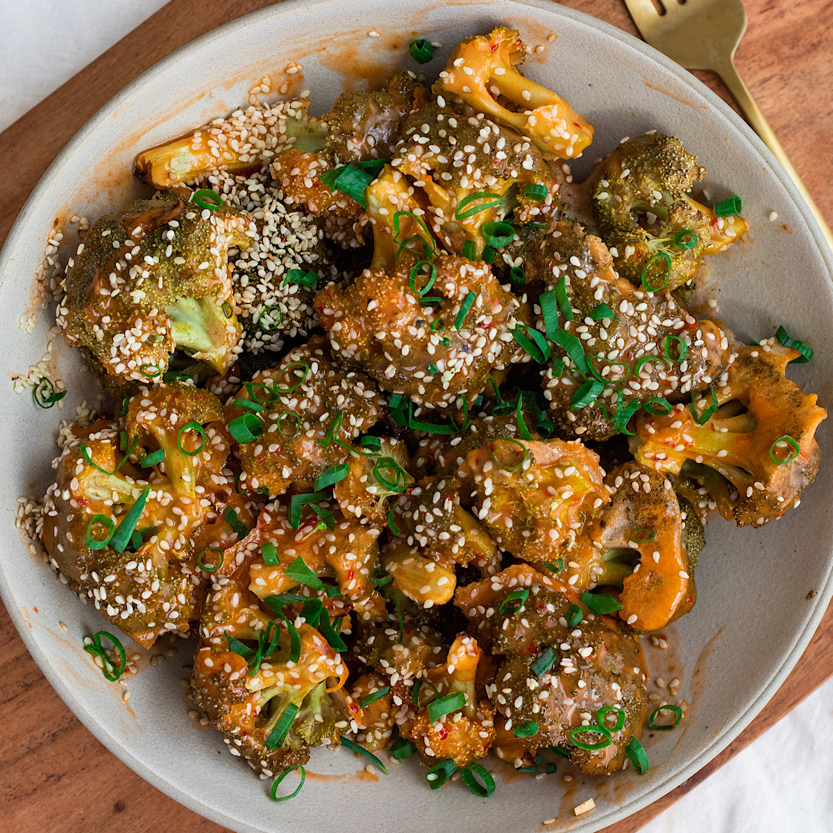 Vegan Bang Bang Broccoli Avocado Skillet