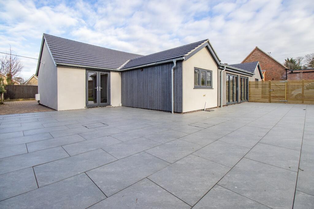 Larks Rest FOR SALE Avocet Homes