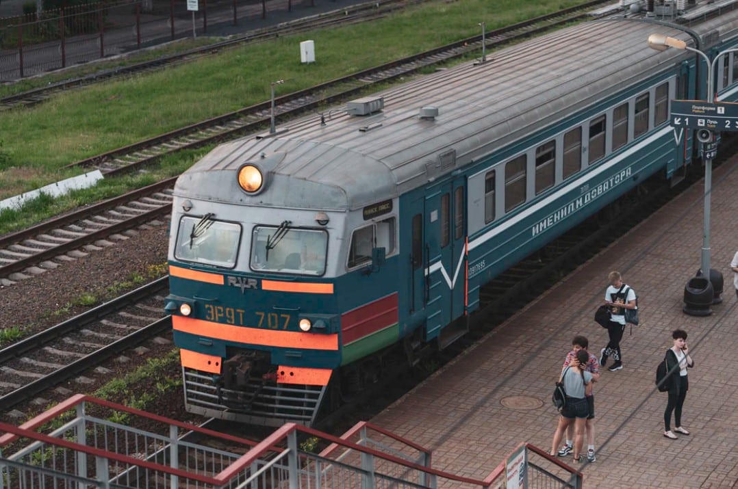 Top 10 Best Backpacks For A Trip To Europe Avoid Crowds