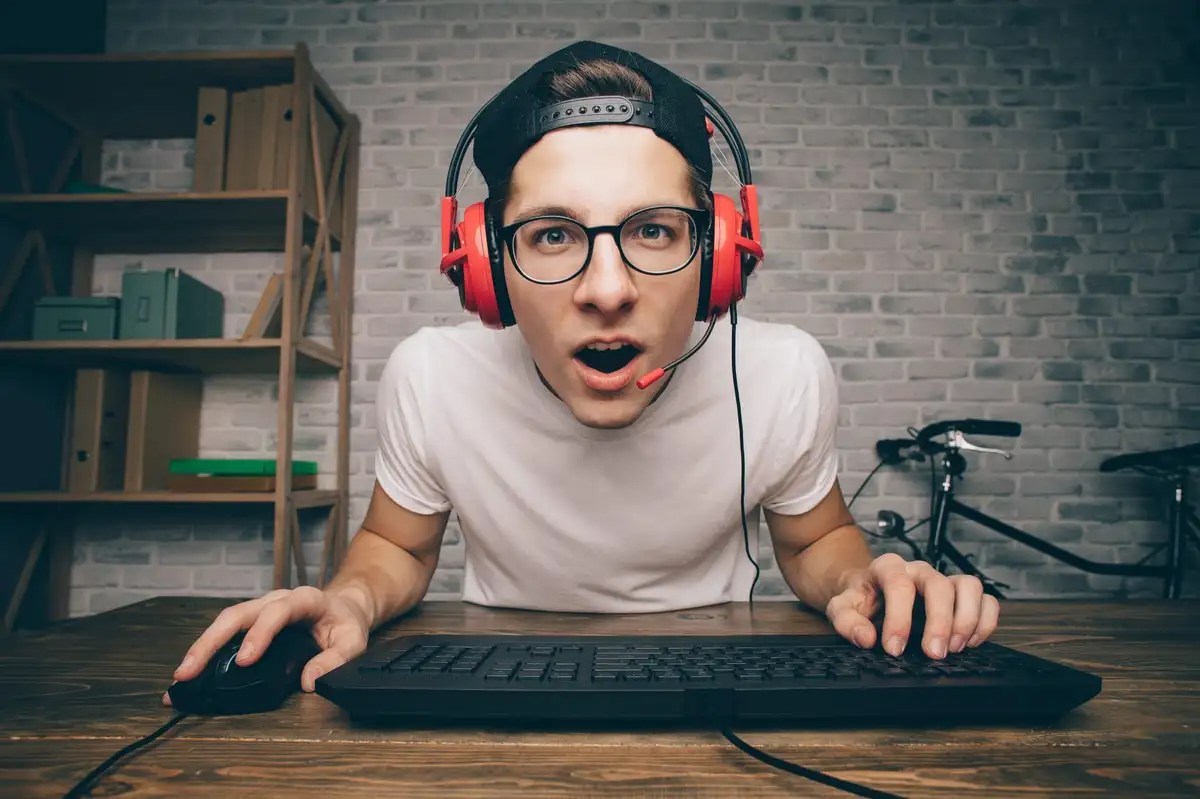 Which Websites & Games Are Safe For Your Children
