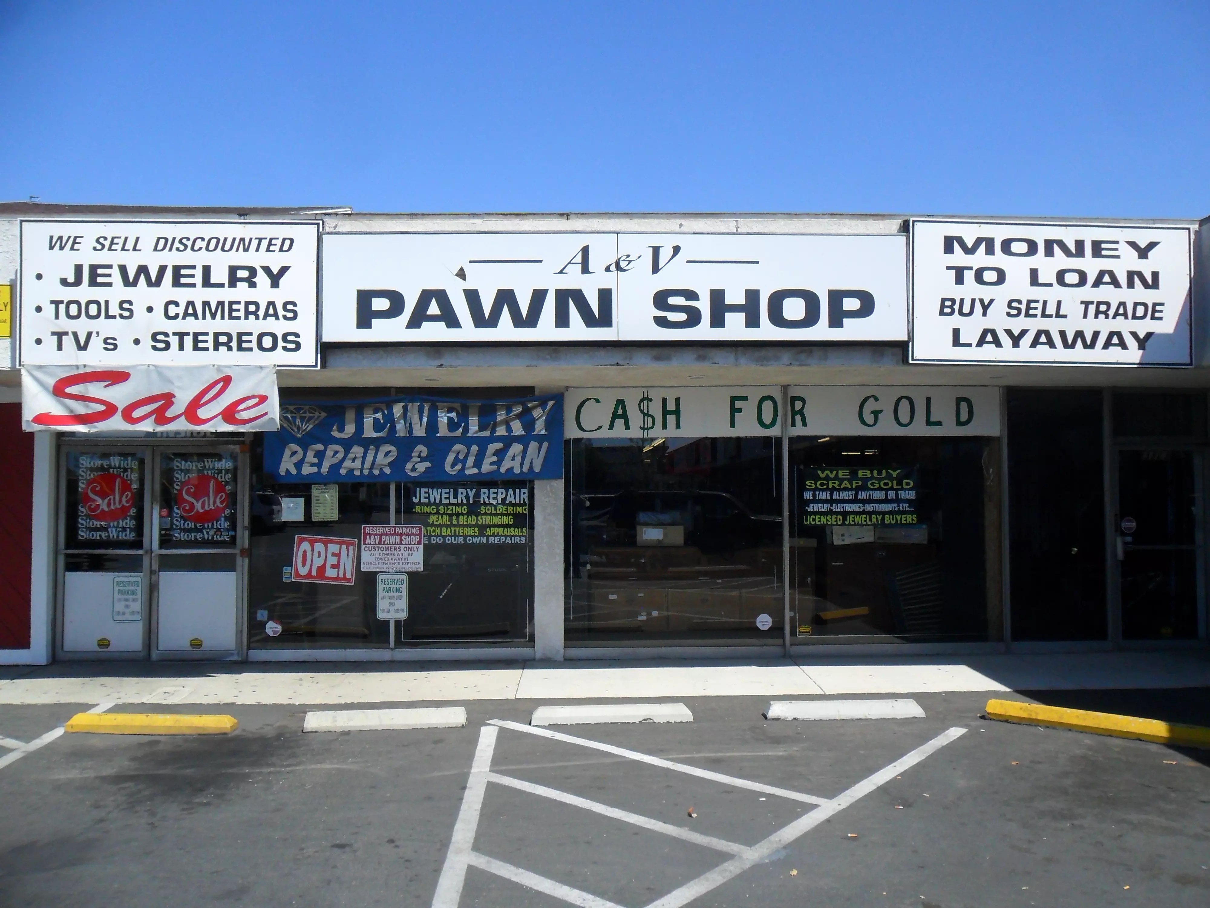 A&V Pawn Shop Best Pawn Shop in the City of Long Beach