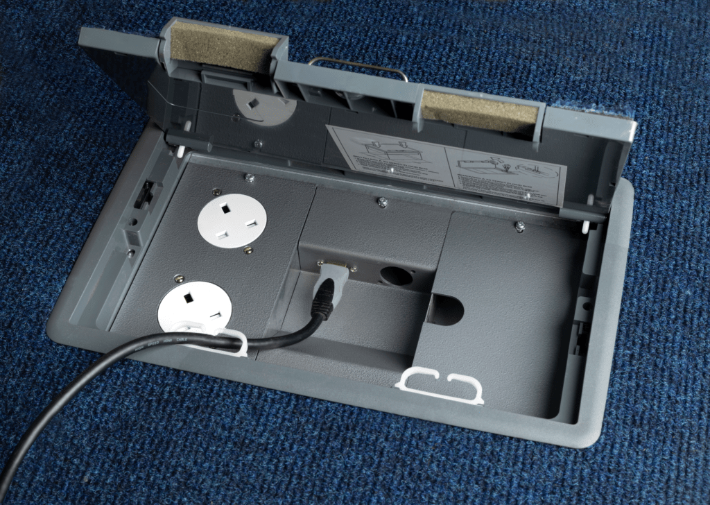 2 x DShell Plate for 3 Compartment Floor Box AV Plates
