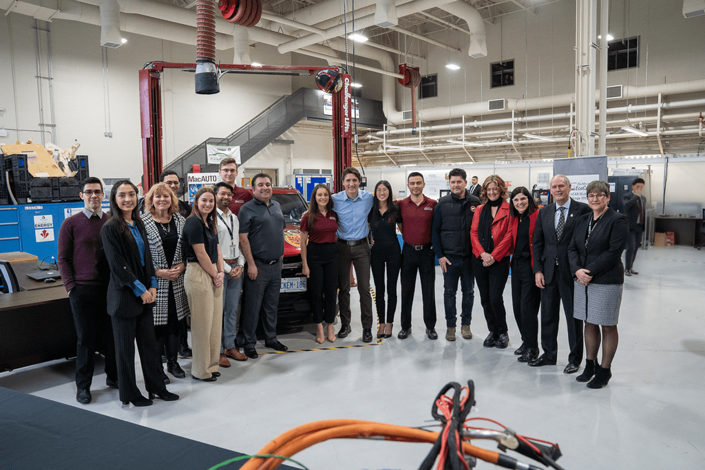 Prime Minister Justin Trudeau visits McMaster Automotive Resource