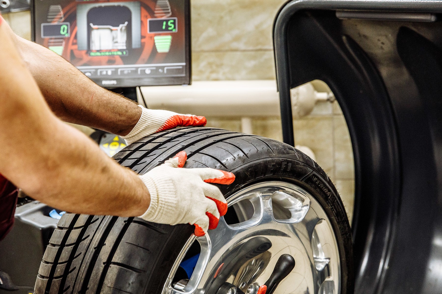 Balancing wheels with your own hands at home